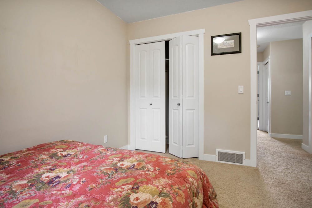Photo of Bedroom in Saskatoon