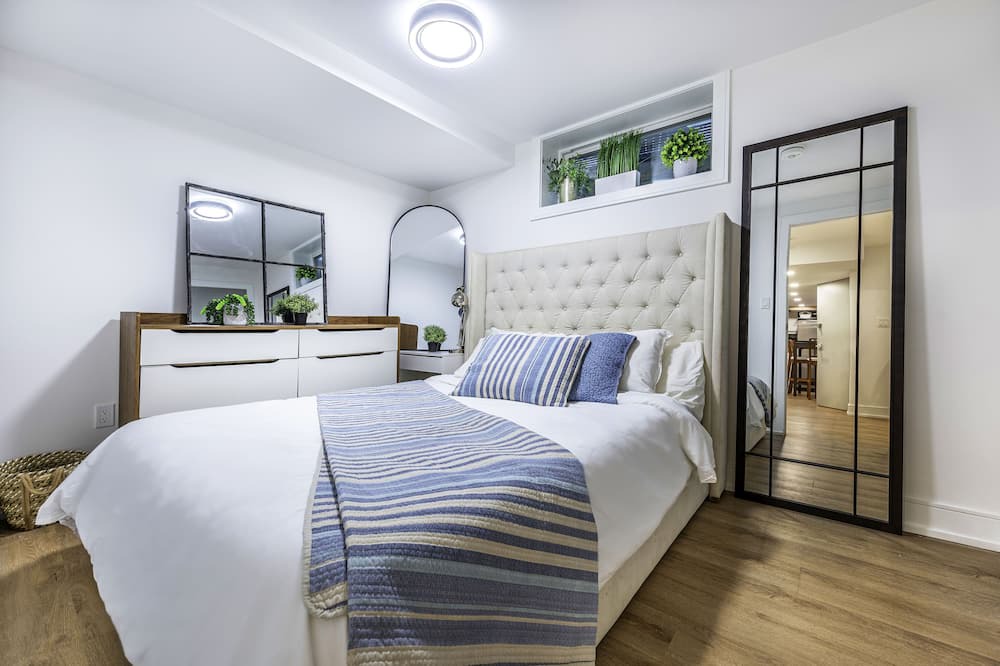 Photo of Bedroom in Etobicoke