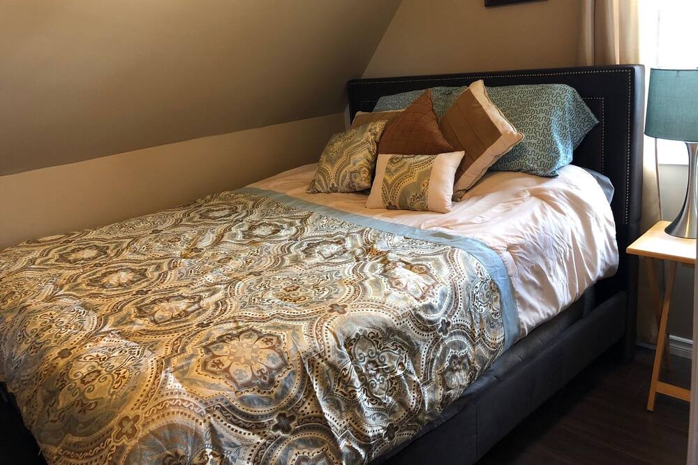 Photo of Bedroom in Ellerslie