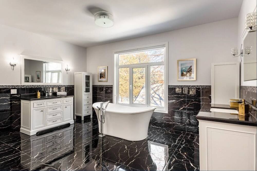 Photo of Kitchen in L'Ile-Bizard