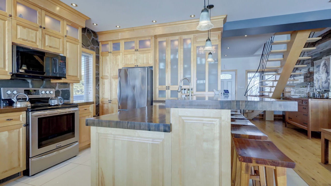 Photo of Kitchen in Pincourt