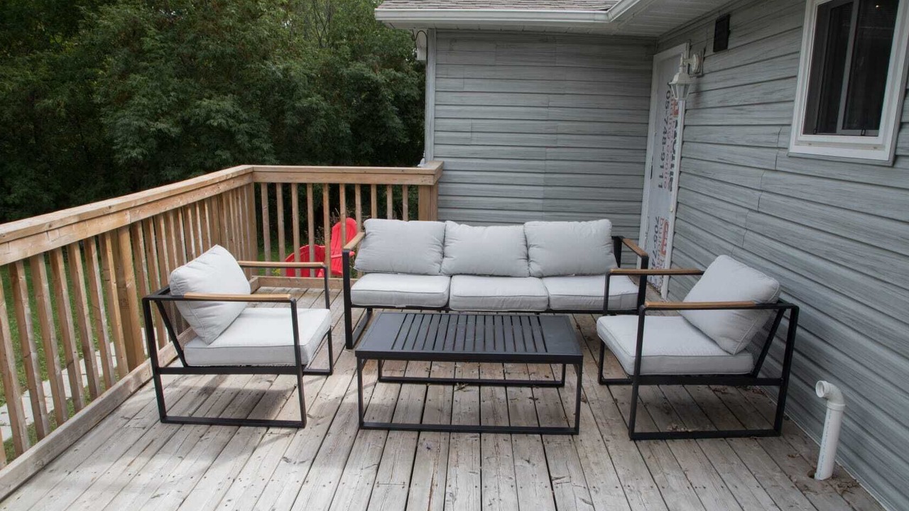 Photo of Patio Balcony in Bobcaygeon