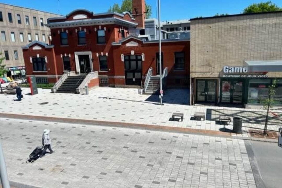 Photo of Outdoor in La Petite-Patrie