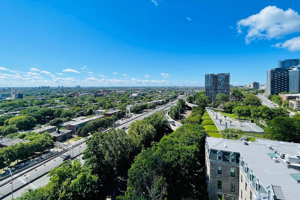 Photo of Outdoor in Little Burgundy