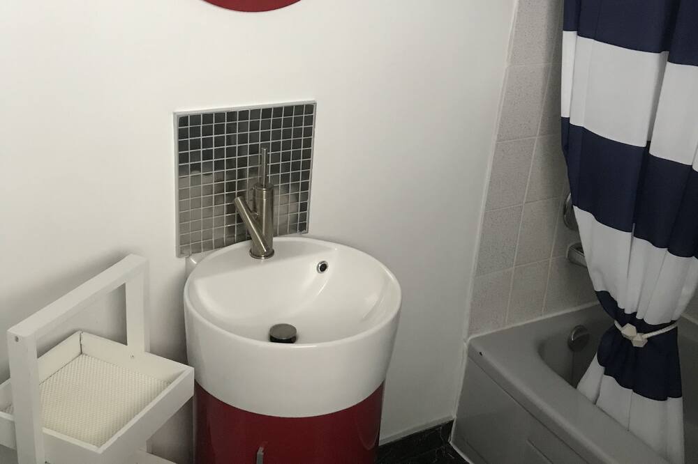 Photo of Bathroom in Hull