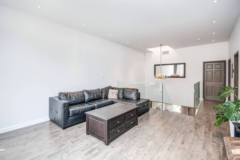 Photo of Livingroom in Verdun