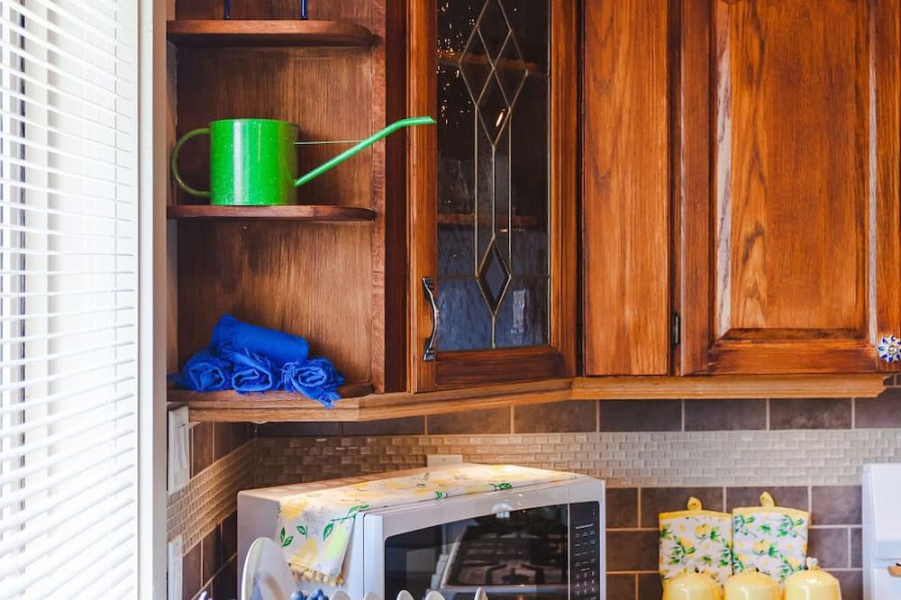 Photo of Kitchen in Coldstream