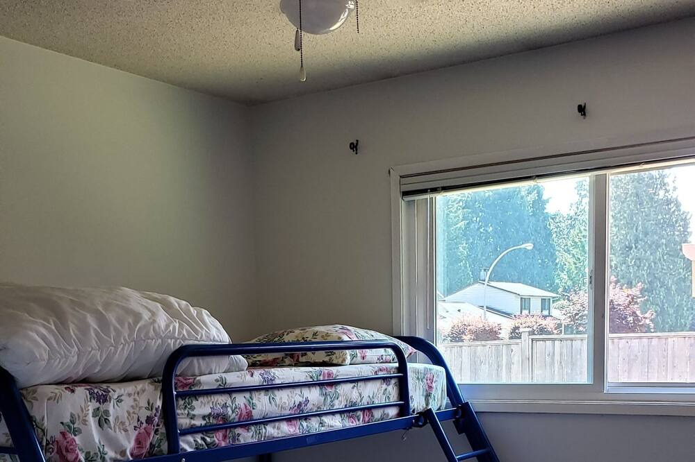 Photo of Bedroom in Pitt Meadows