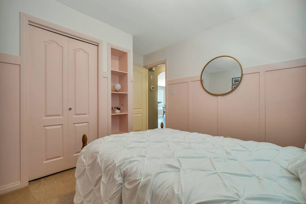 Photo of Bedroom in Lethbridge