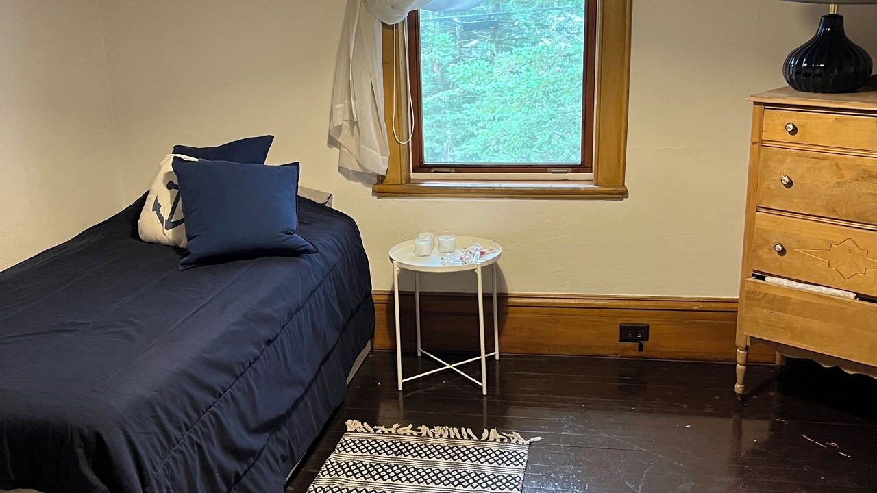 Photo of Bedroom in Rawdon