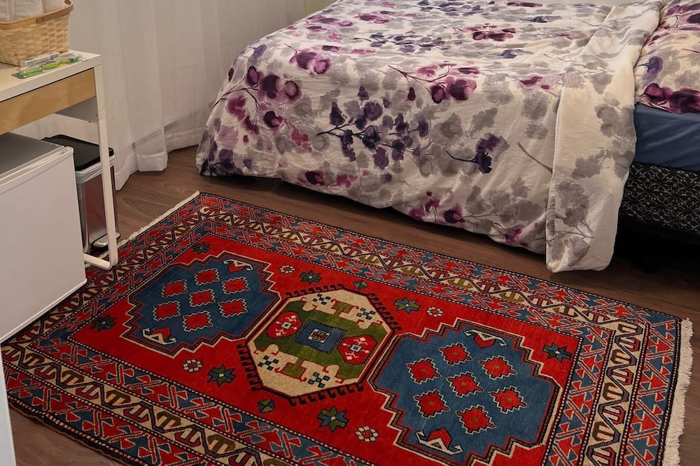 Photo of Bedroom in Central Lonsdale