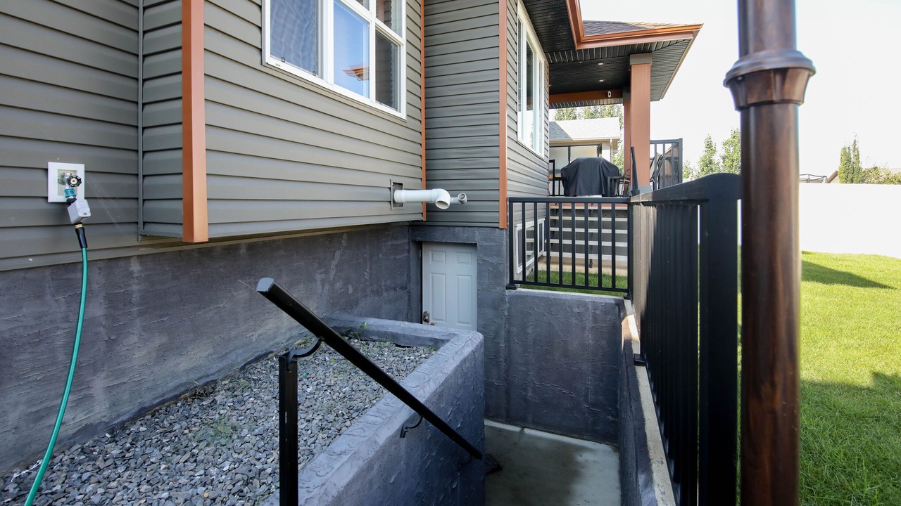 Photo of Outdoor in Red Deer