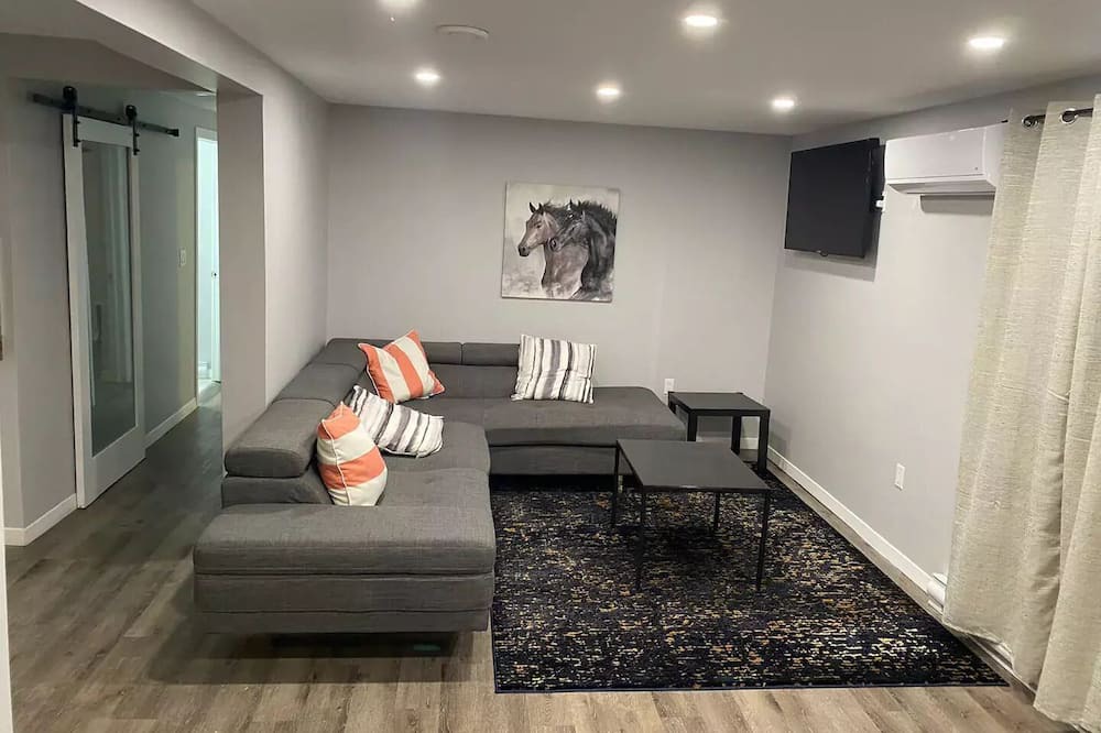 Photo of Livingroom in Lower Sackville