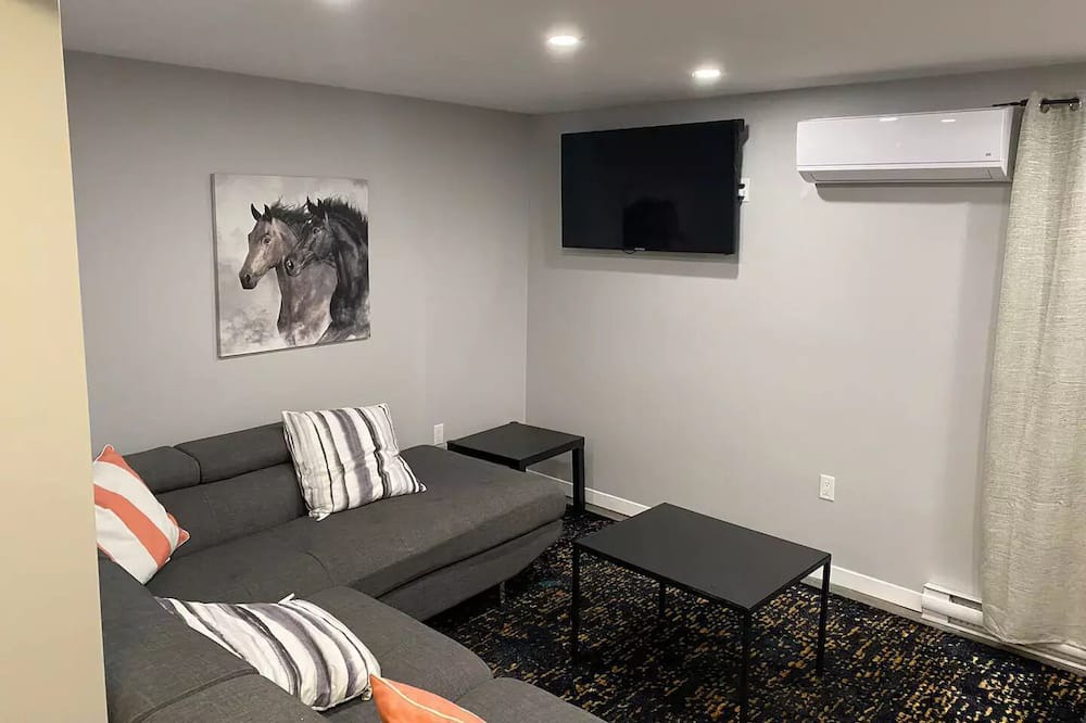 Photo of Livingroom in Lower Sackville