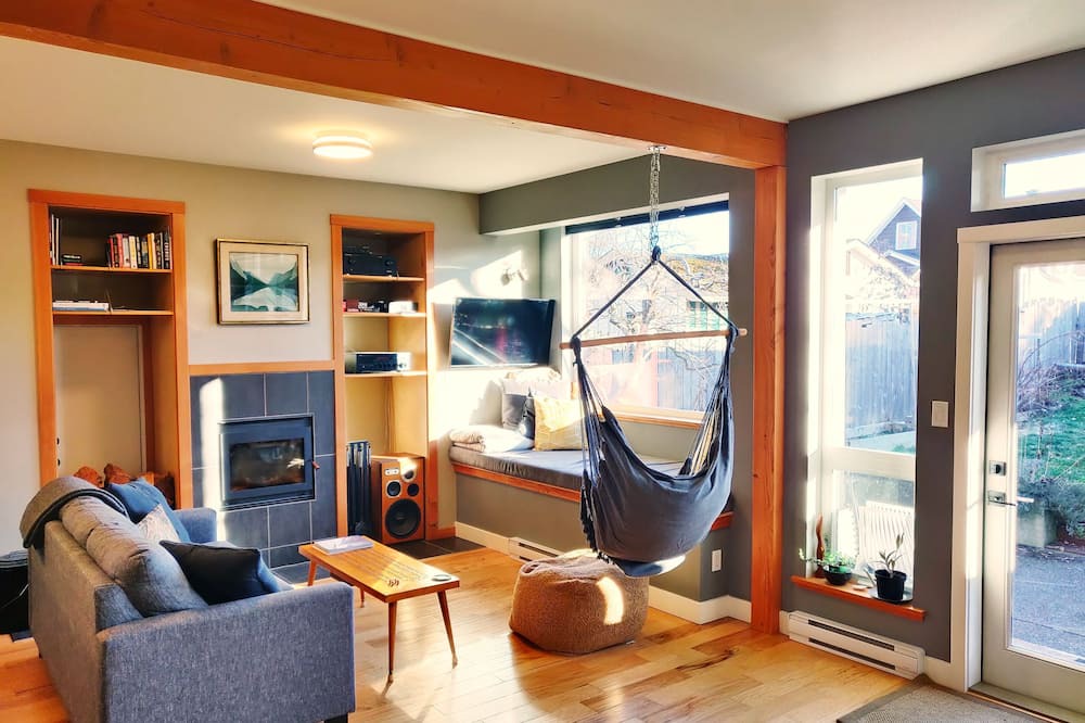 Photo of Livingroom in Cumberland