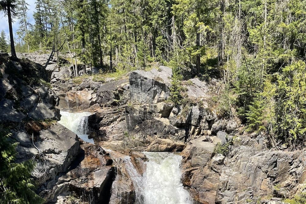 Photo of Outdoor in Anglemont