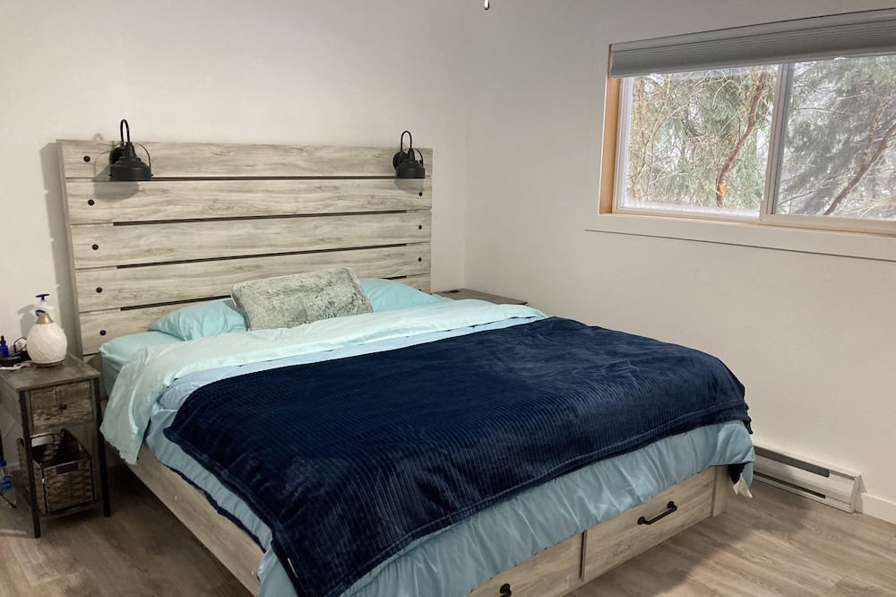 Photo of Bedroom in Anglemont