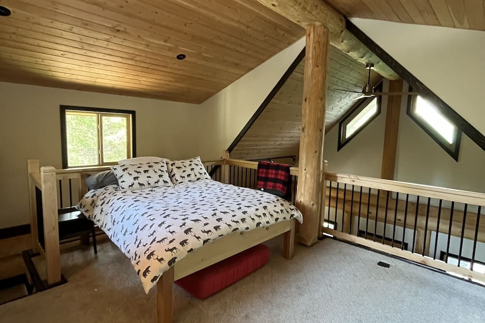 Photo of Bedroom in Golden