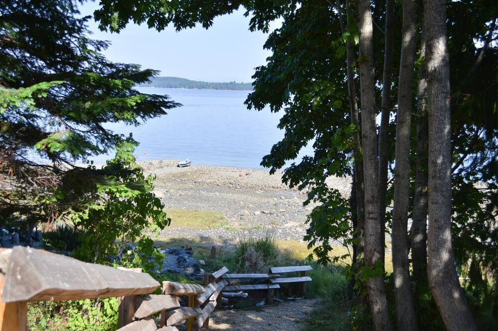 Photo of Others in Union Bay