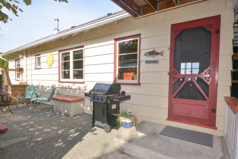 Photo of Outdoor in Union Bay