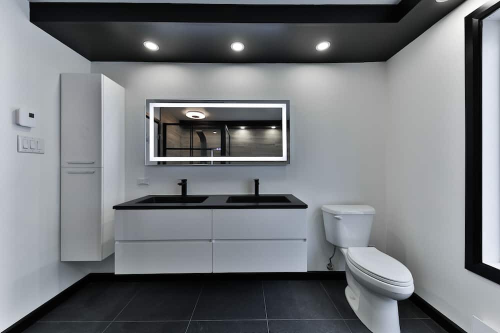 Photo of Bathroom in Repentigny