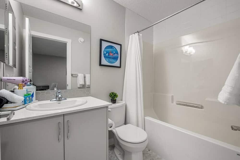Photo of Bathroom in Airdrie