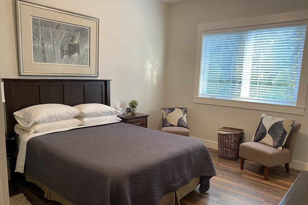 Photo of Bedroom in Langley