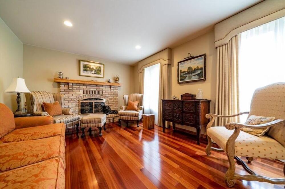 Photo of Livingroom in Selkirk