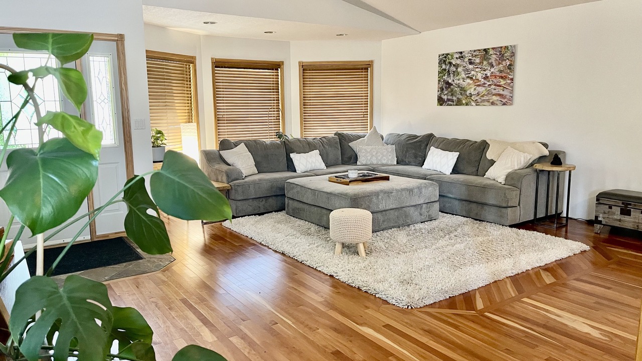 Photo of Livingroom in Genelle