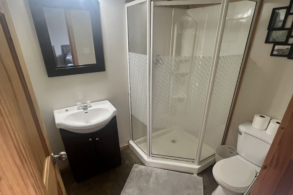 Photo of Bathroom in Sally's Cove