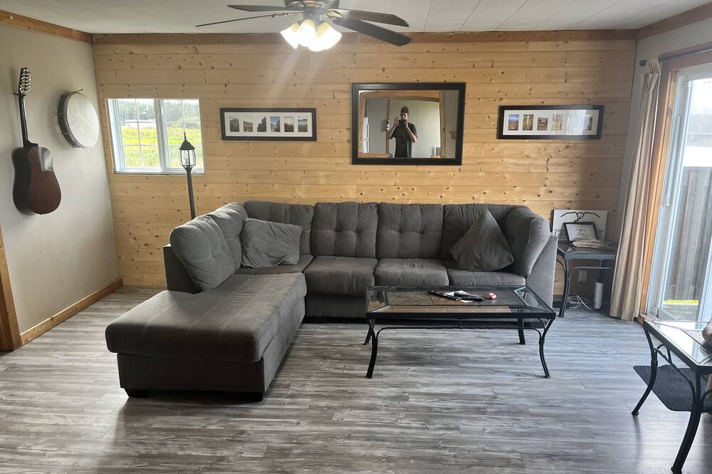 Photo of Livingroom in Sally's Cove