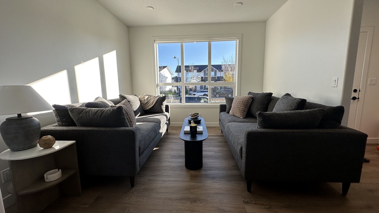 Photo of Livingroom in Red Deer
