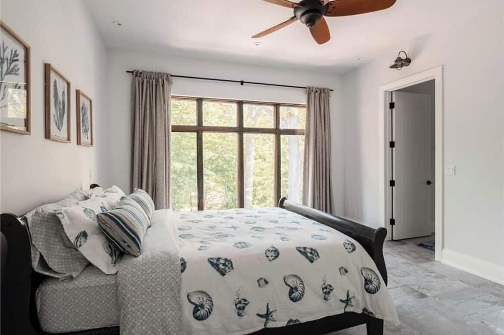 Photo of Bedroom in Wainfleet