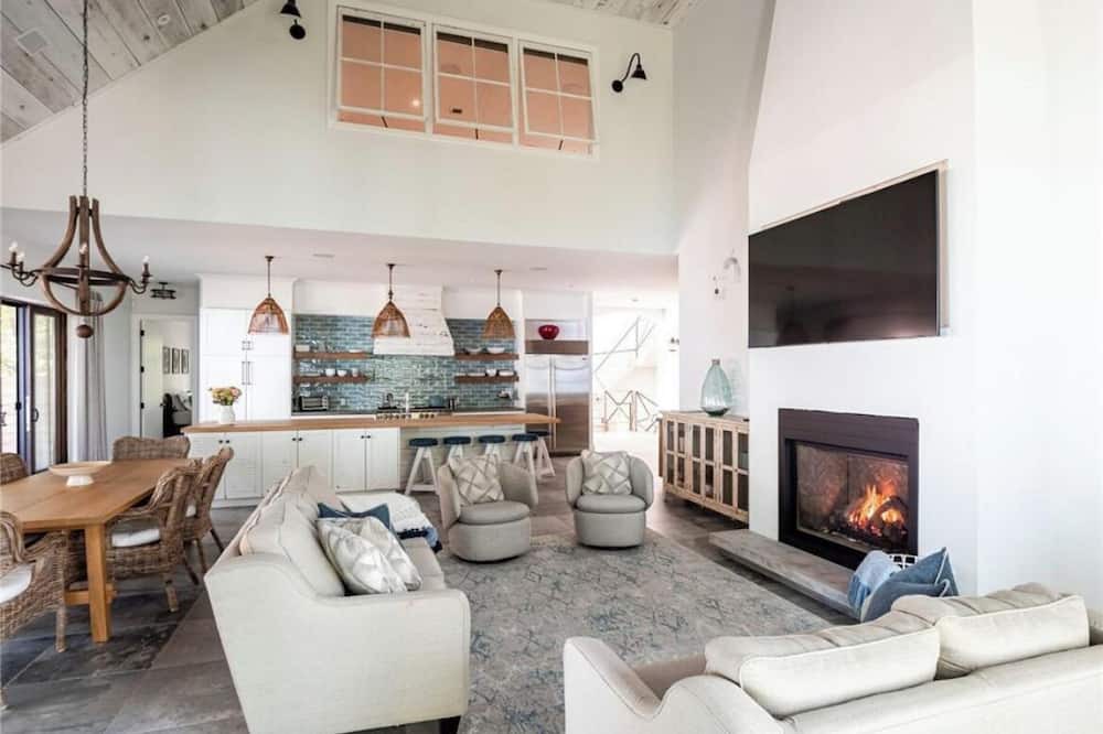 Photo of Livingroom in Wainfleet