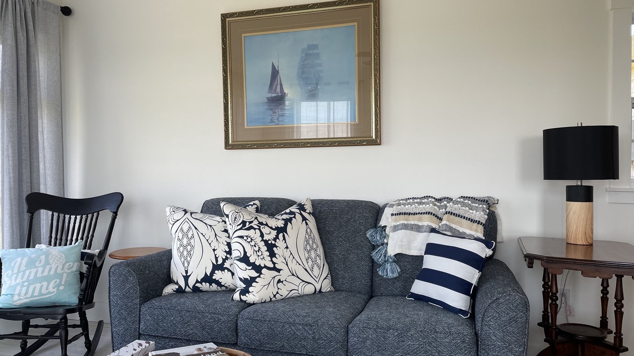 Photo of Livingroom in Saint Peters Bay