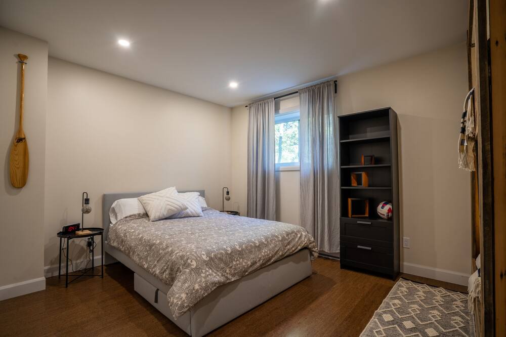 Photo of Bedroom in Pointe-au-Chene