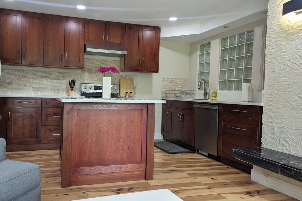 Photo of Kitchen in Surrey