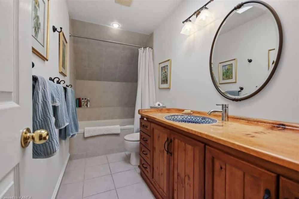 Photo of Bathroom in Kingston