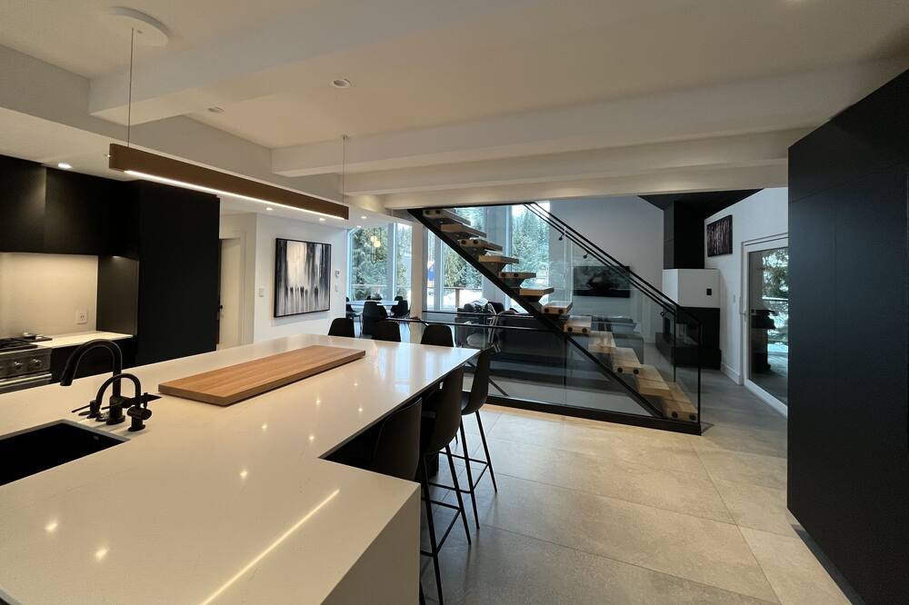 Photo of Others in Whistler Cay Estates
