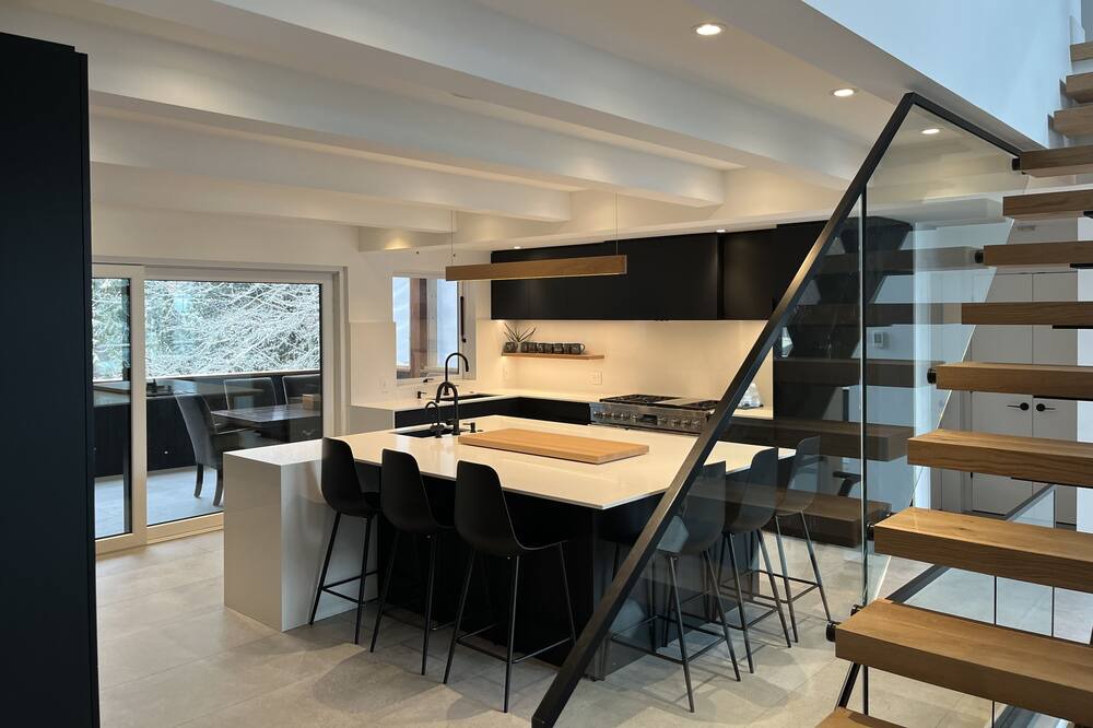Photo of Others in Whistler Cay Estates