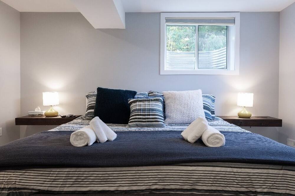 Photo of Bedroom in Perth South