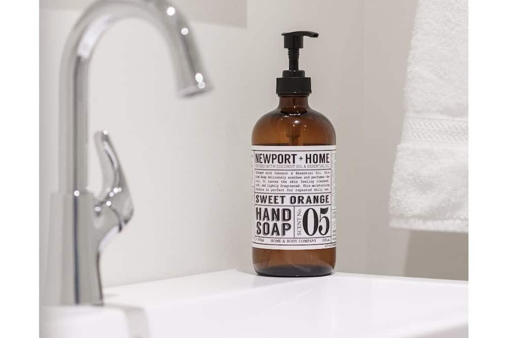 Photo of Bathroom in Perth South