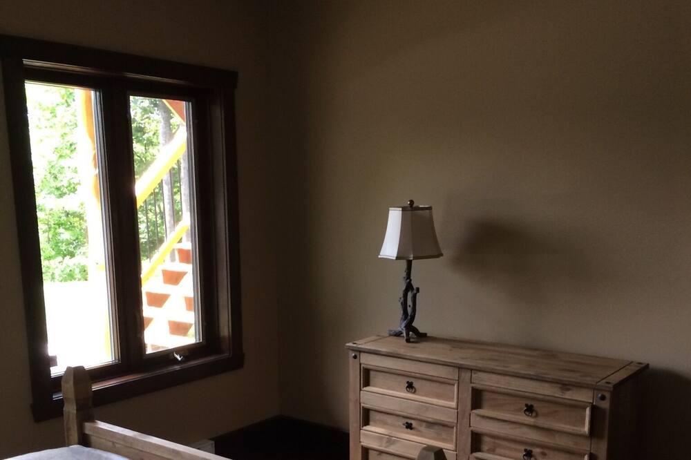 Photo of Bedroom in Saint-Hippolyte