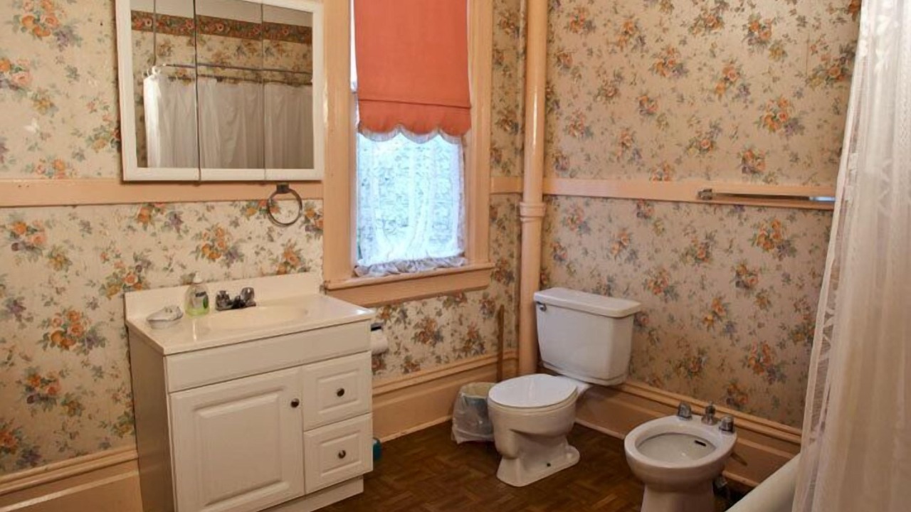 Photo of Bathroom in New Westminster