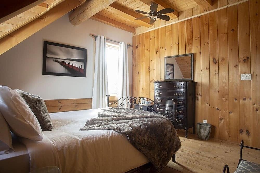 Photo of Bedroom in Sainte-Marie