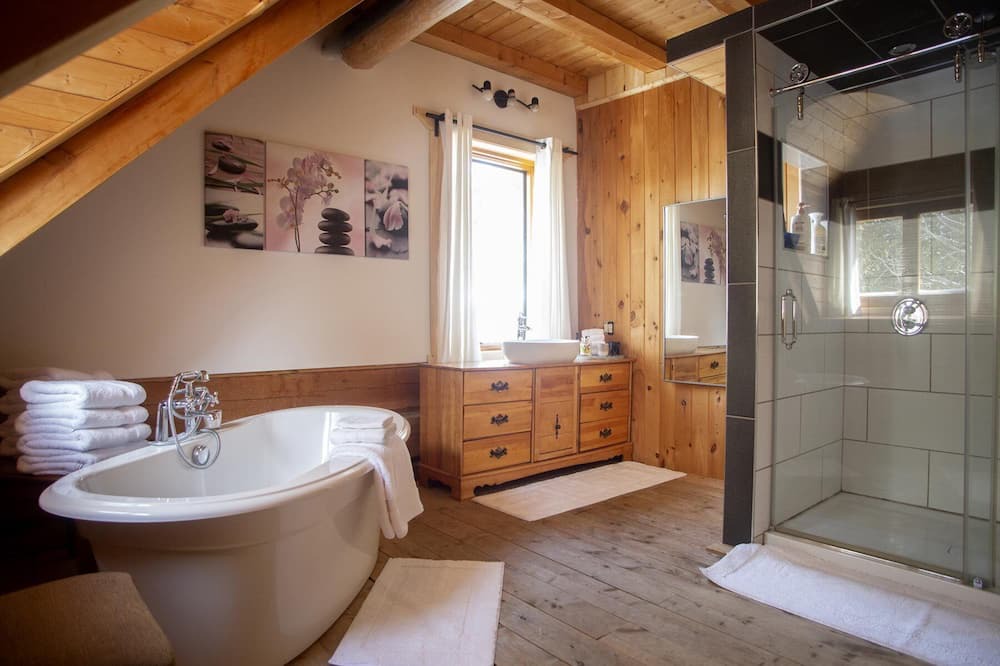 Photo of Bathroom in Sainte-Marie