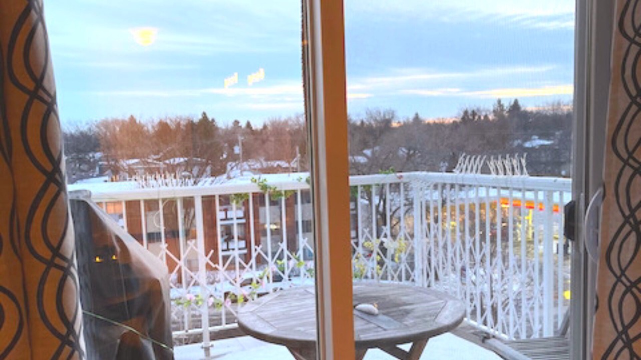 Photo of Outdoor in Whyte ave