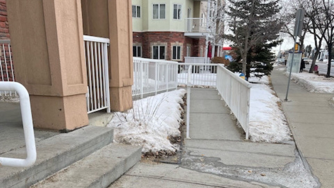 Photo of Outdoor in Whyte ave