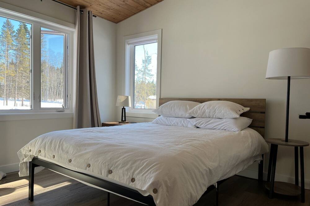 Photo of Bedroom in Wasagaming