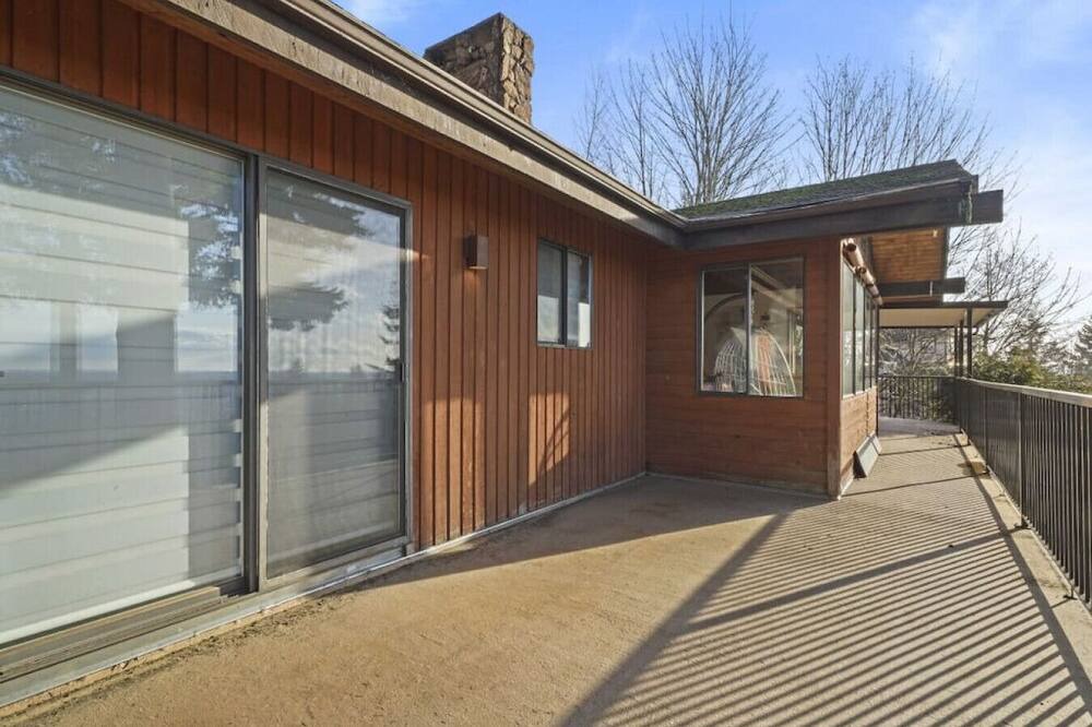 Photo of Outdoor in Lower Sumas Mountain